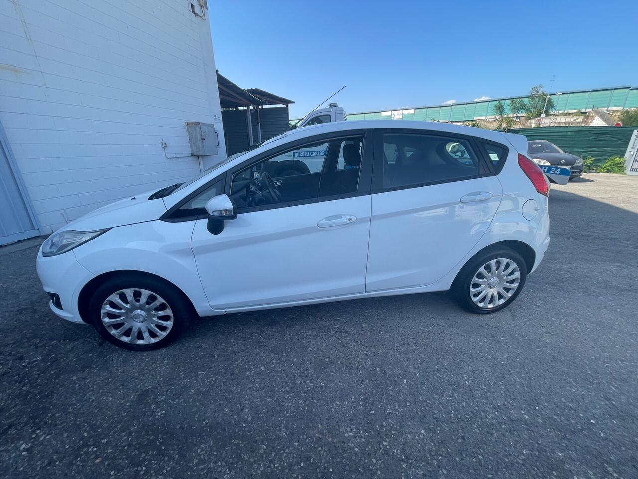 Ford Fiesta 1.4 5 porte Bz.- GPL