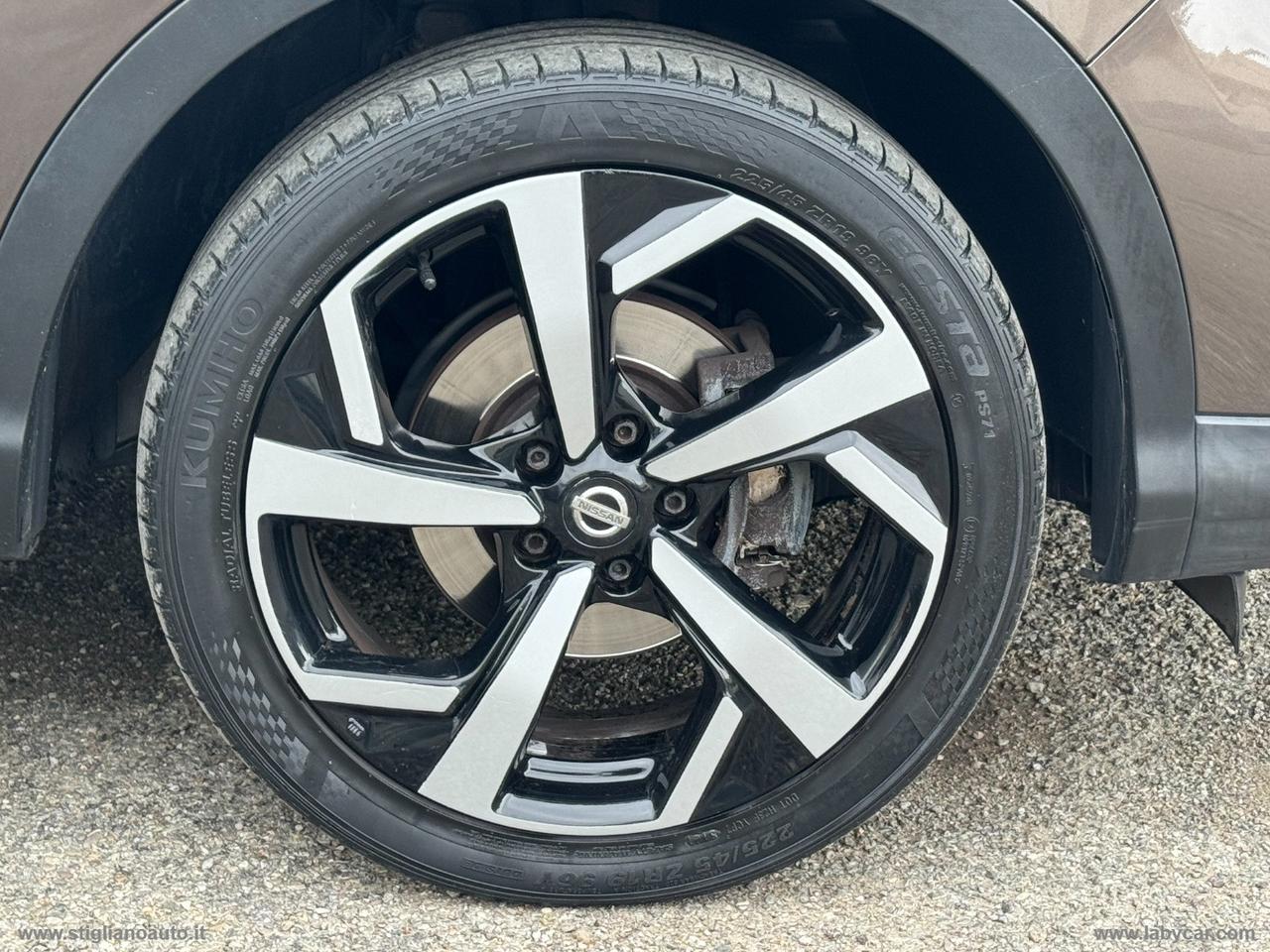 NISSAN Qashqai 1.6 dCi 2WD XTronic Tekna