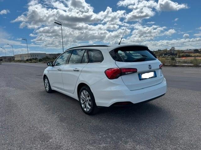 Fiat Tipo 1.6 Mjt S&S SW Lounge