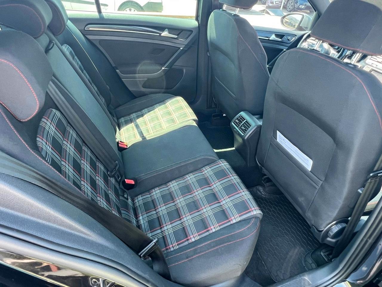 VOLKSWAGEN GOLF GTI 230CV ELABORATA FINO A 550 CV