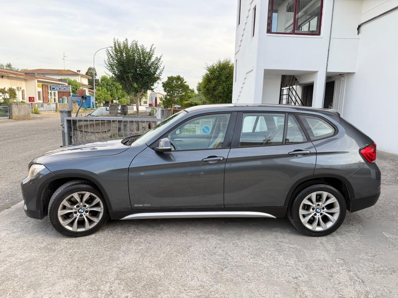 Bmw X1 sDrive Sport 2.0 DIESEL AUTOMATICA 2013