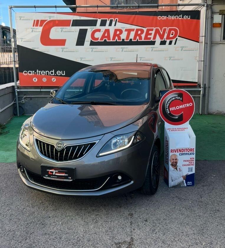 Lancia Ypsilon 1.0 FireFly 5 porte S&S Hybrid Ecochic Gold
