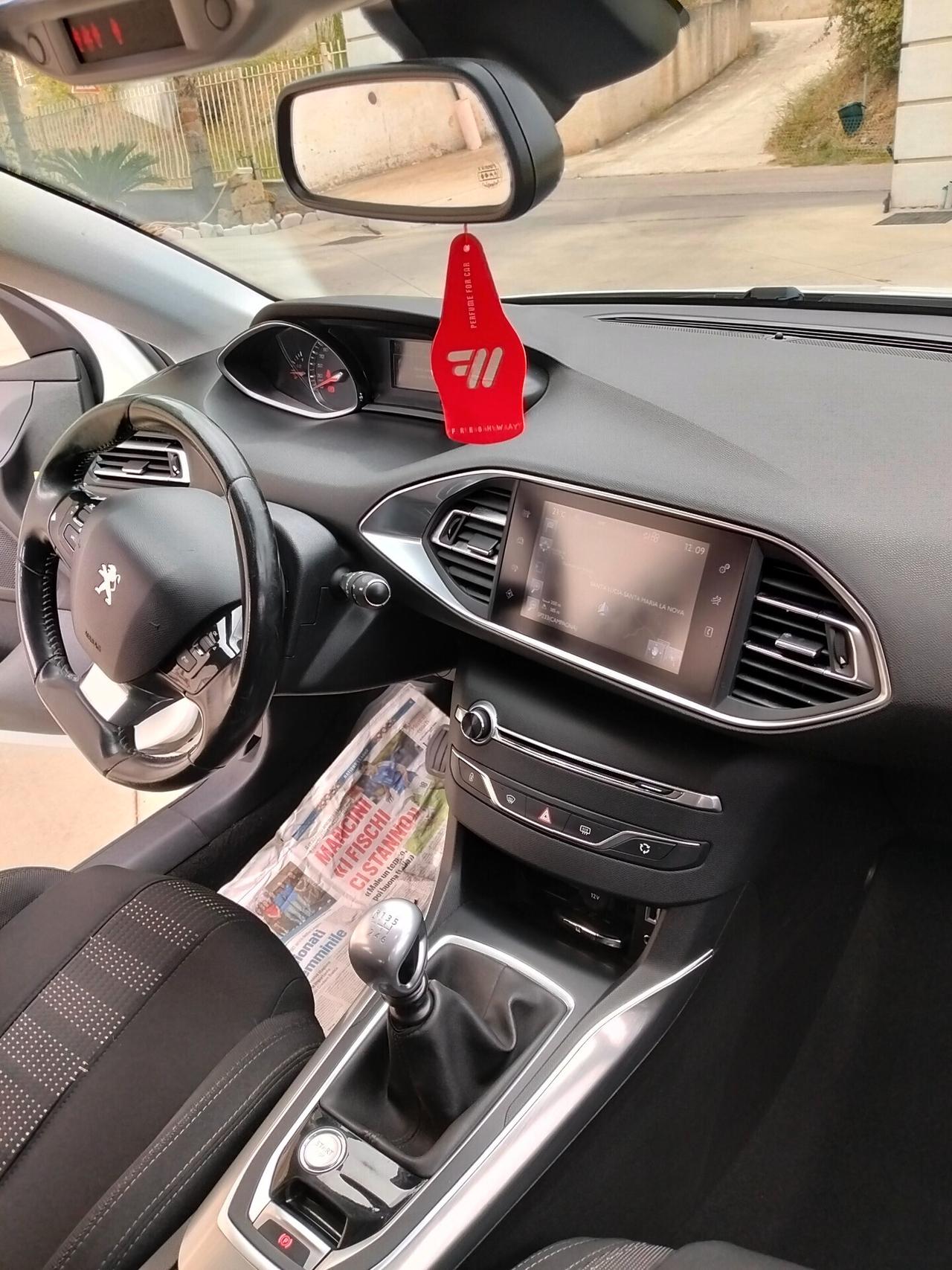 Peugeot 308 BlueHDi 120 S&S EAT6 GT Line