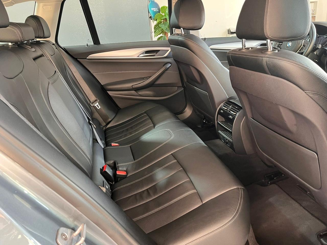 Bmw 520 520d aut. Touring Luxury