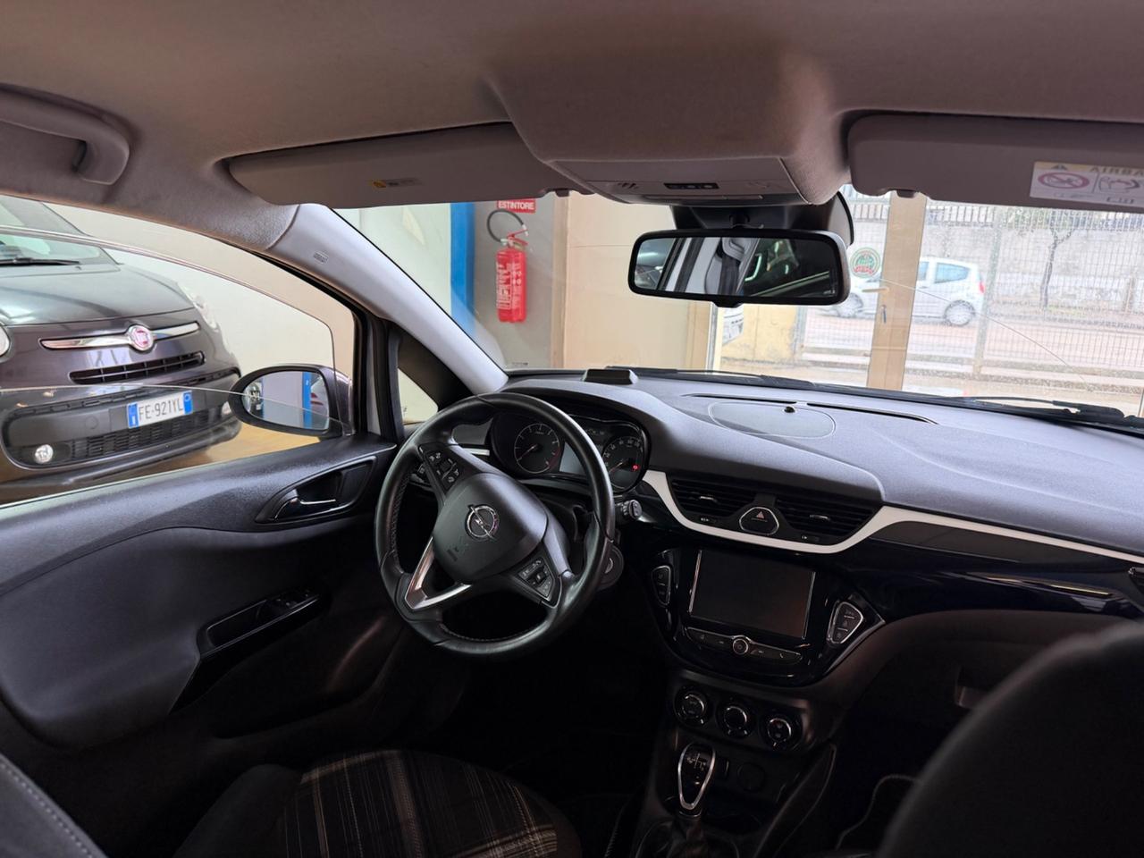 Opel Corsa 1.4 benz FULL OPT 2017 Automatic