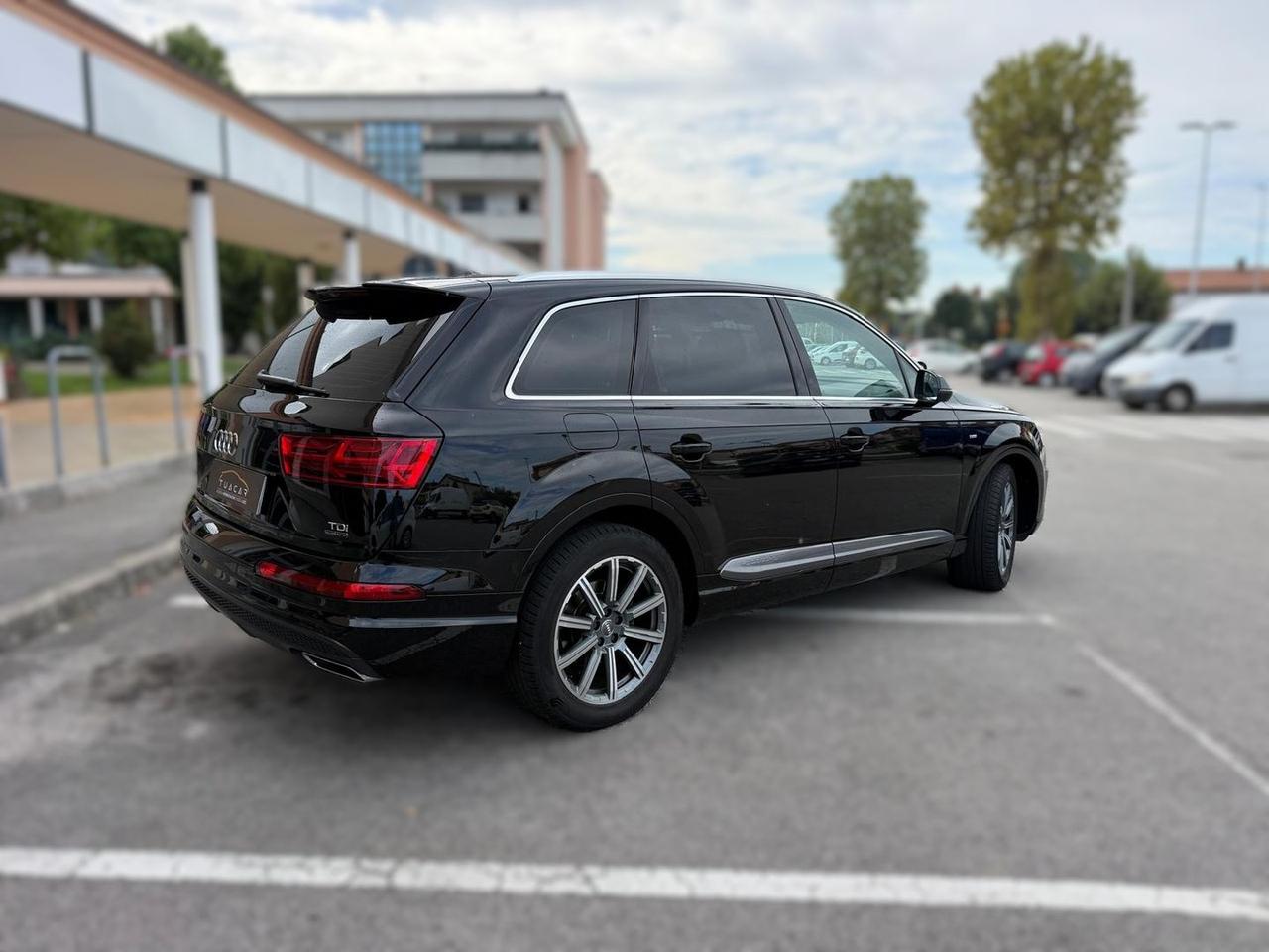 Audi Q7 3.0 TDI #50241