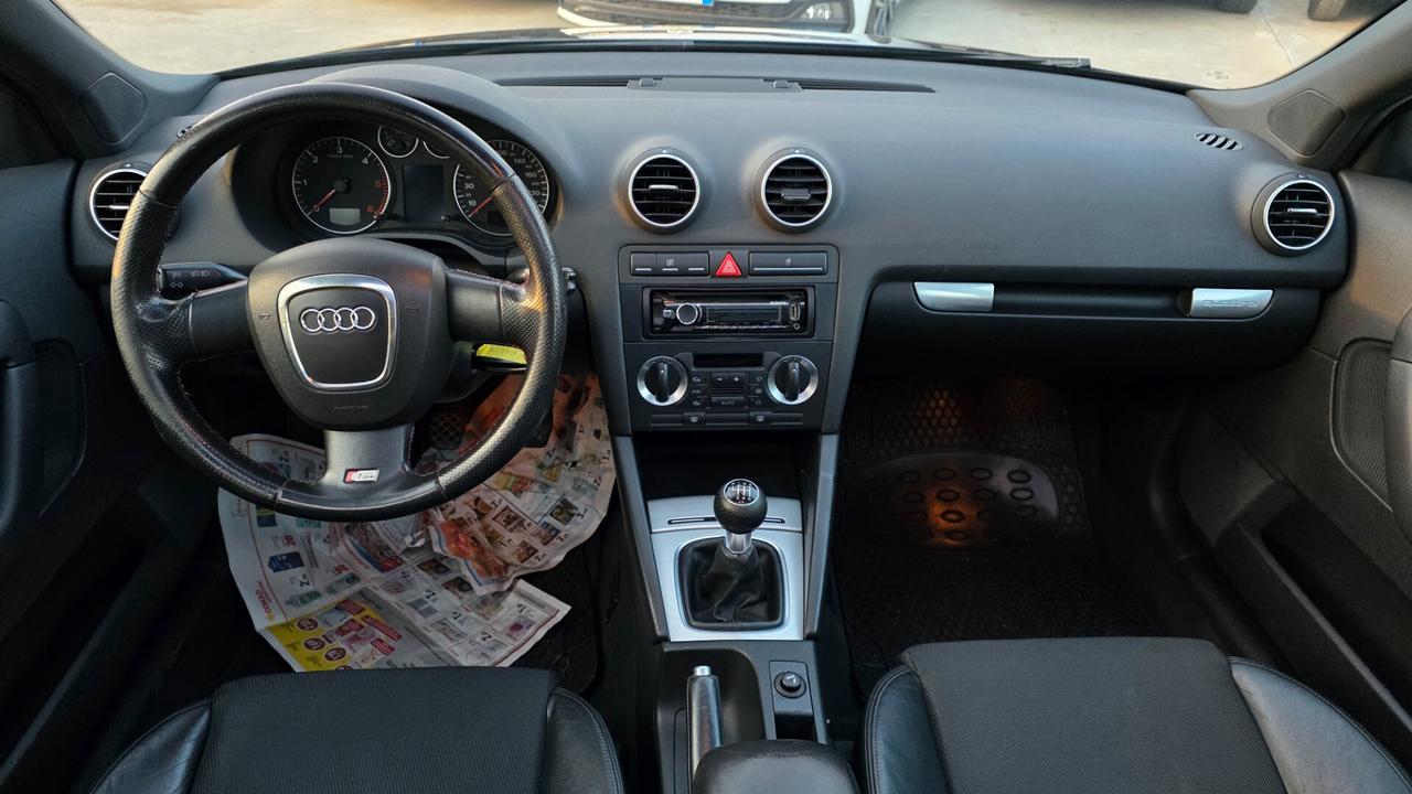 Audi A3 2.0 16V TDI quattro Ambiente