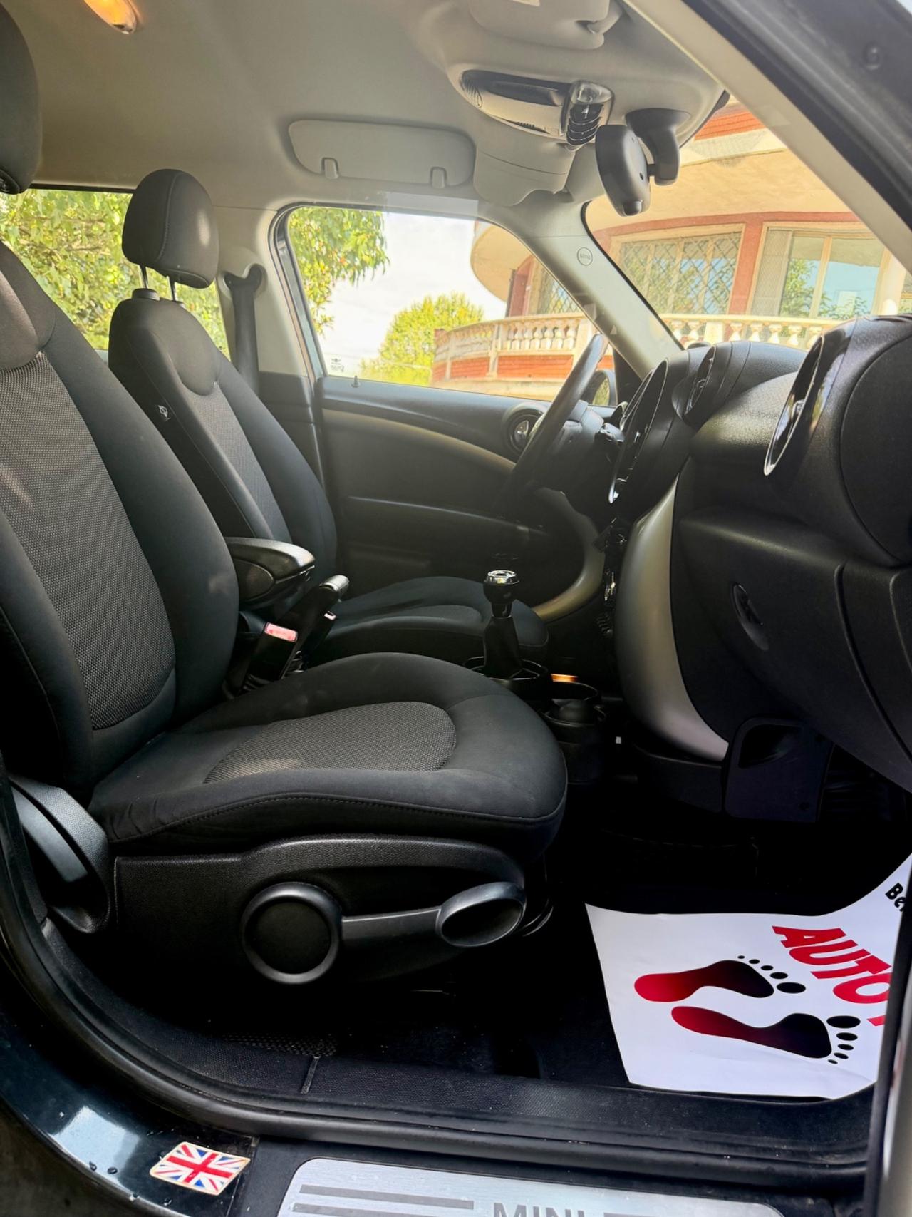 Mini Cooper Countryman 2014 1.6 benzina km 117,000 ok neopatentati
