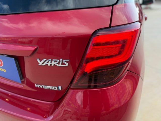 TOYOTA Yaris 1.5 Hybrid PARI AL NUOVO