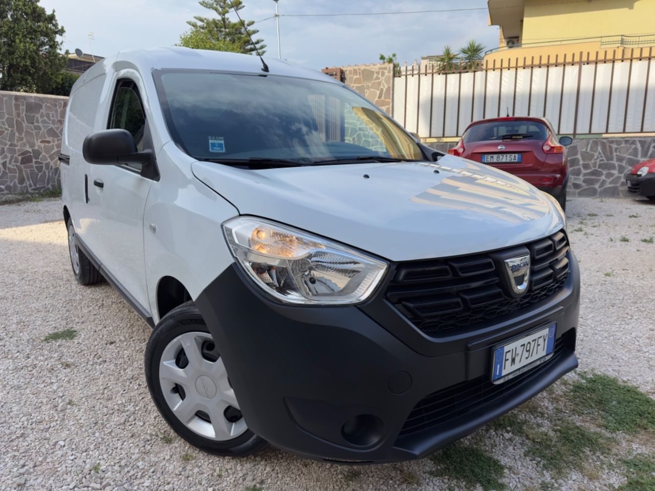 Dacia Dokker furgone 1.6 GPL porta laterale nuovo !