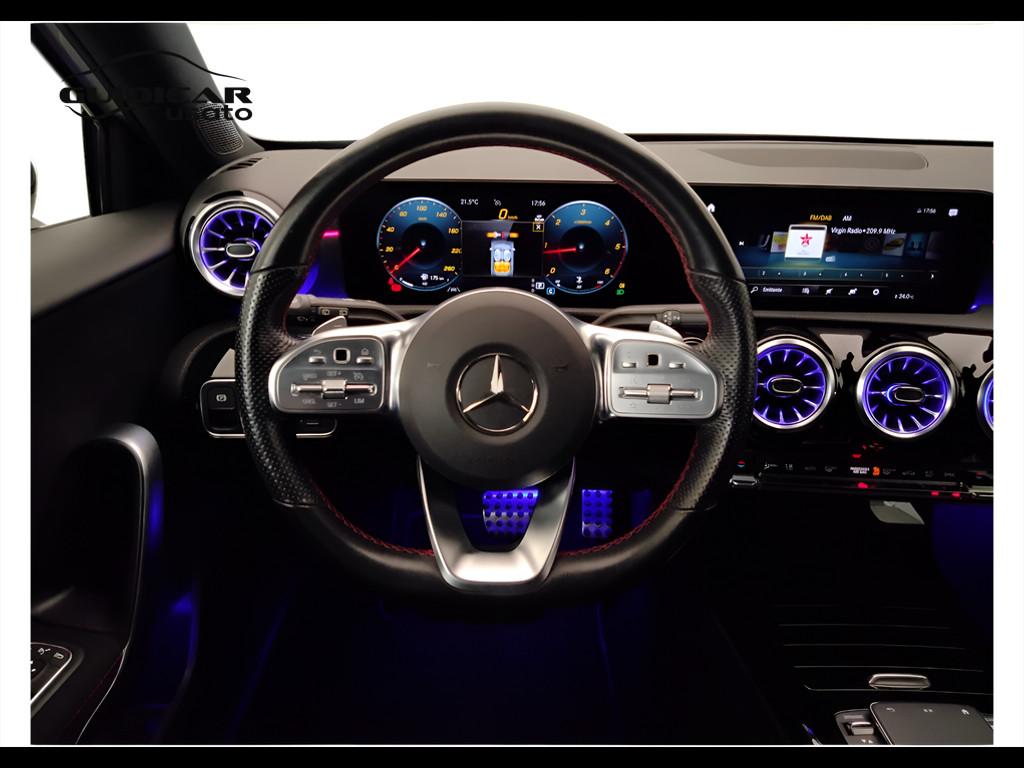 Mercedes-Benz Classe A - W177 2018 - A 180 d Premium auto