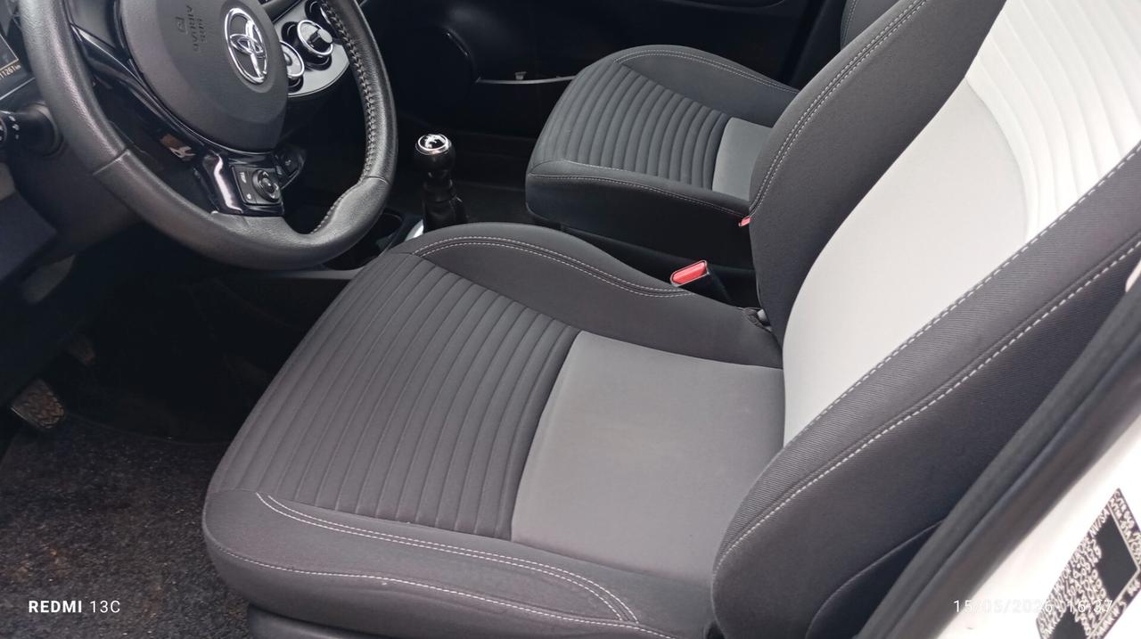 Toyota Yaris 1.0 5 porte Business