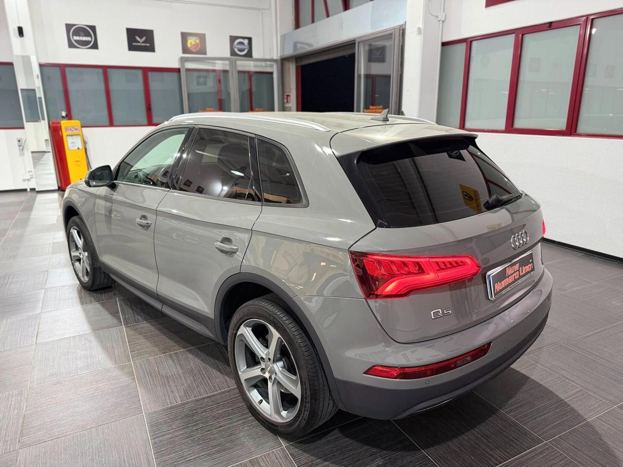 Audi Q5 2.0 TDI 40 Business 190cv Quattro