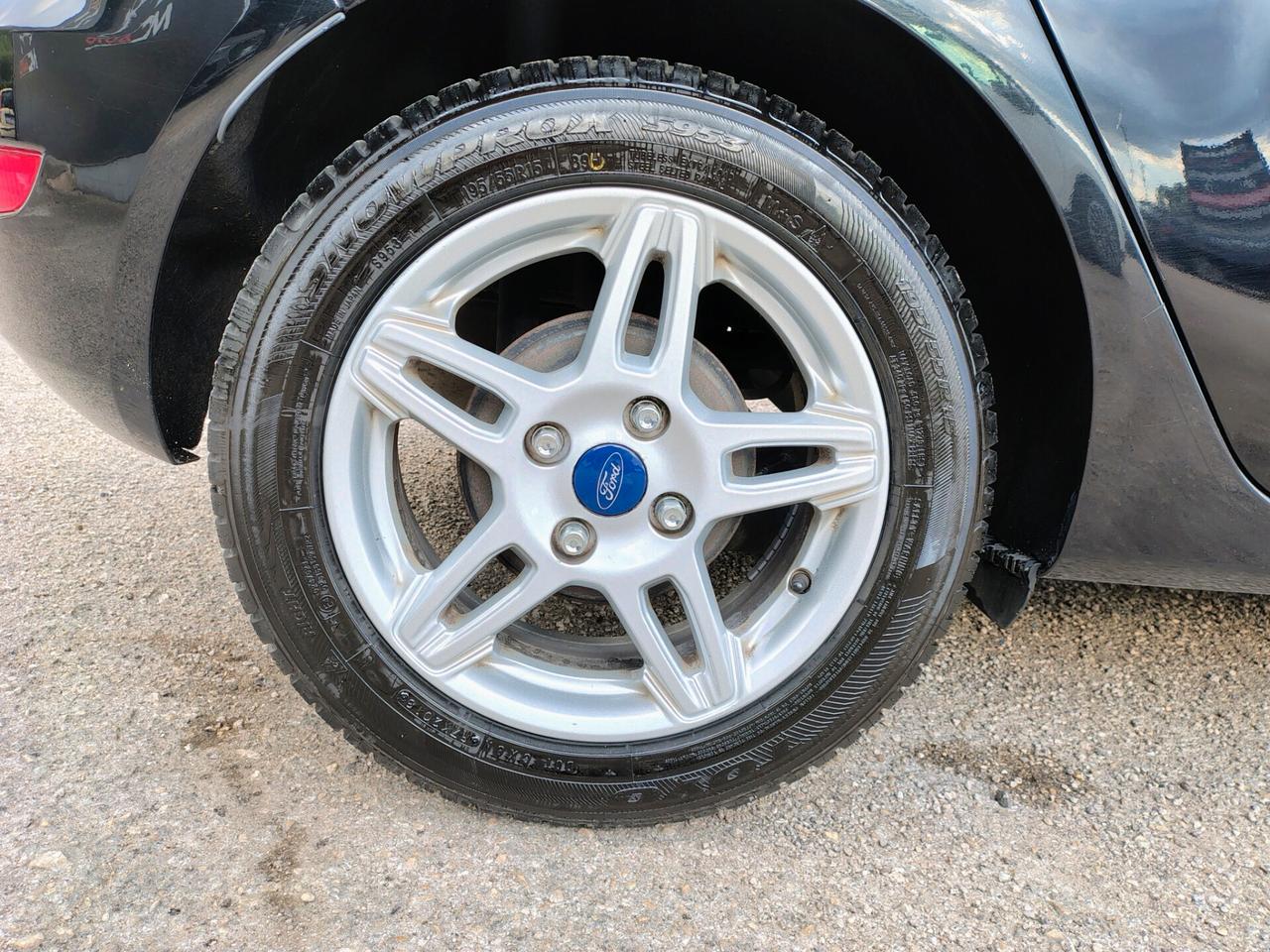 Ford Fiesta 1.5 TDCi 75CV 5 porte Titanium