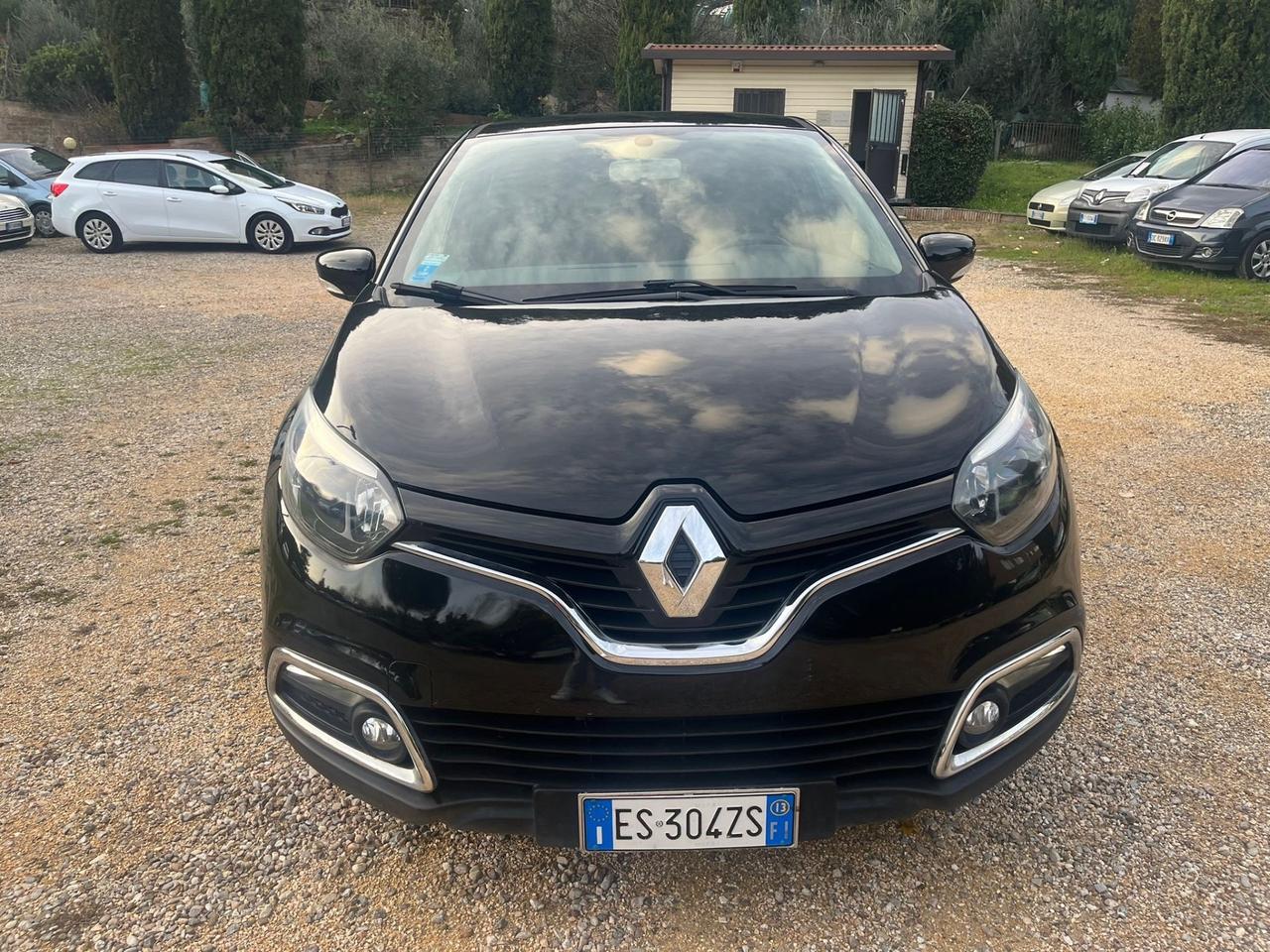 Renault Captur 0.9 Benzina - Neopatentati
