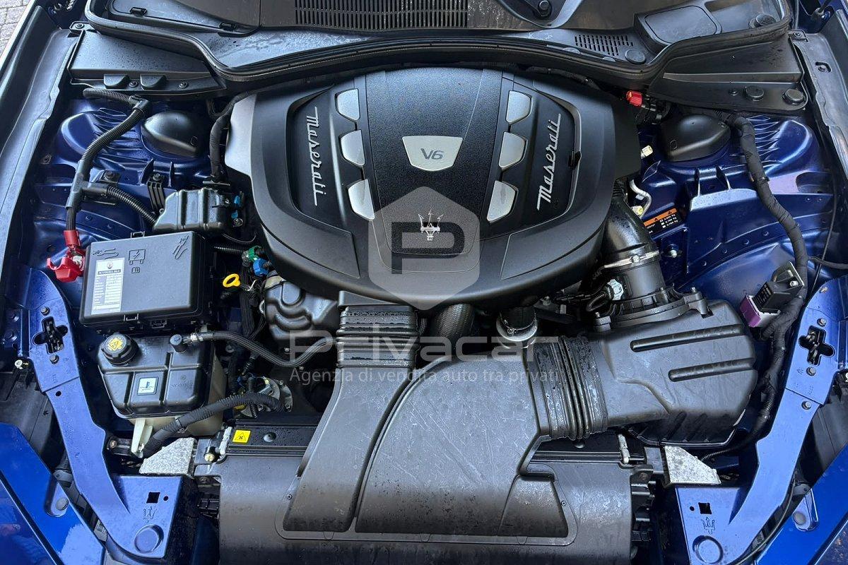 MASERATI Ghibli V6 Diesel 275 CV