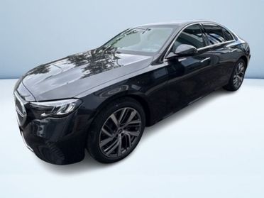 Mercedes-Benz Classe E 220d Berlina Advanced