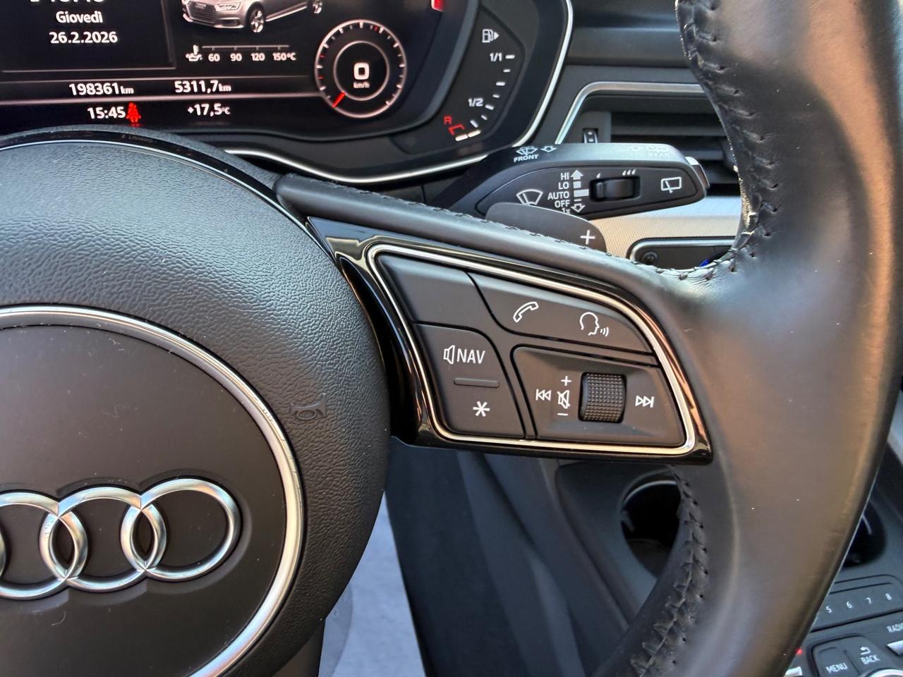 Audi A4 Avant 2.0 TDI 150 CV ultra S tronic VIRTUAL