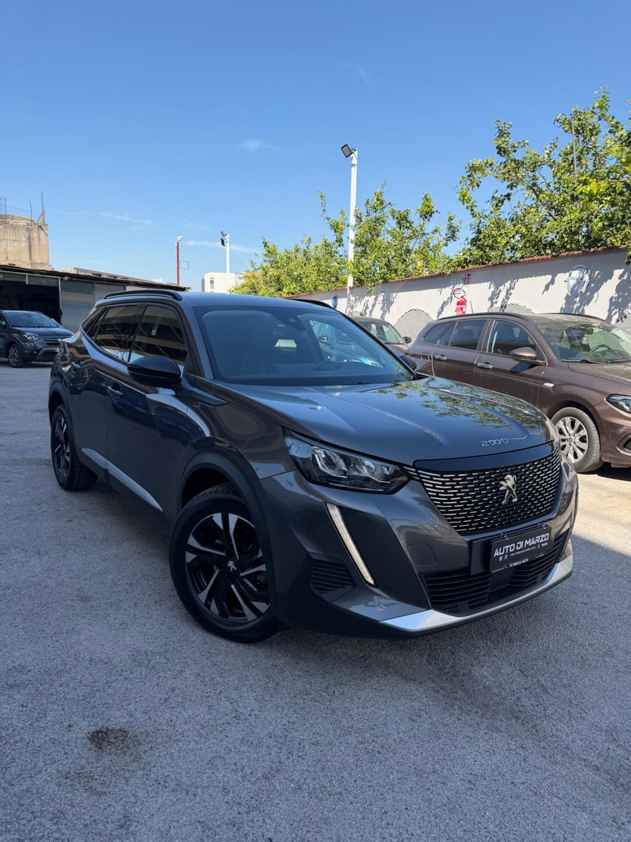 Peugeot 2008 BlueHDi 130 S&S EAT8 Allure