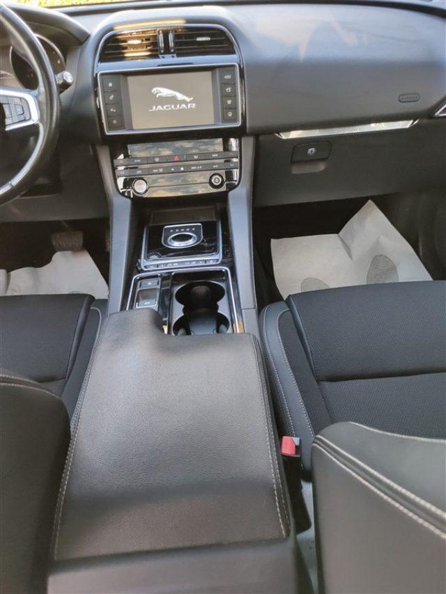 JAGUAR F-Pace 2.0d 180cv R-Sport *MOTORE ROTTO*