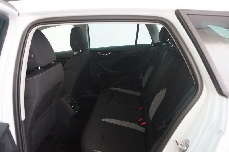 Skoda Kamiq Kamiq 1.0 TSI Black Dots