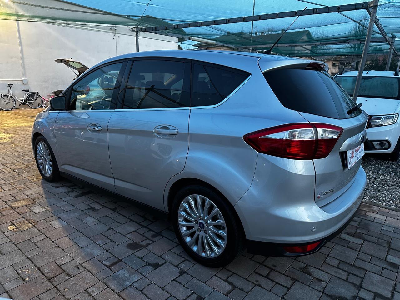 Ford C-Max 2.0 TDCi 115CV Powershift Titanium