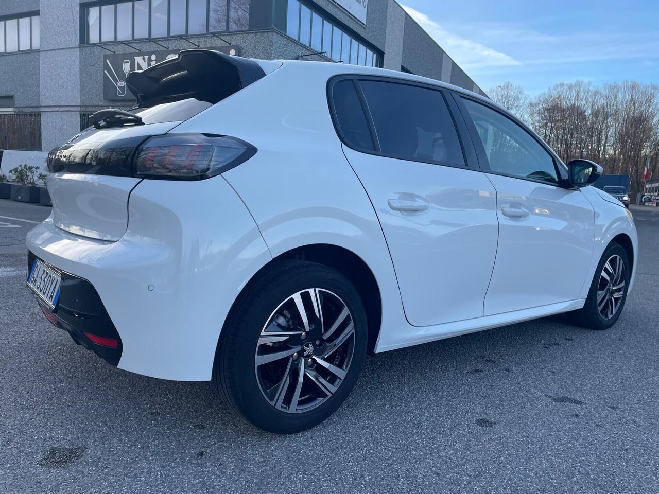 Peugeot 208 PureTech 100 Stop&Start 5 porte *Automatik* Solo 65000km*