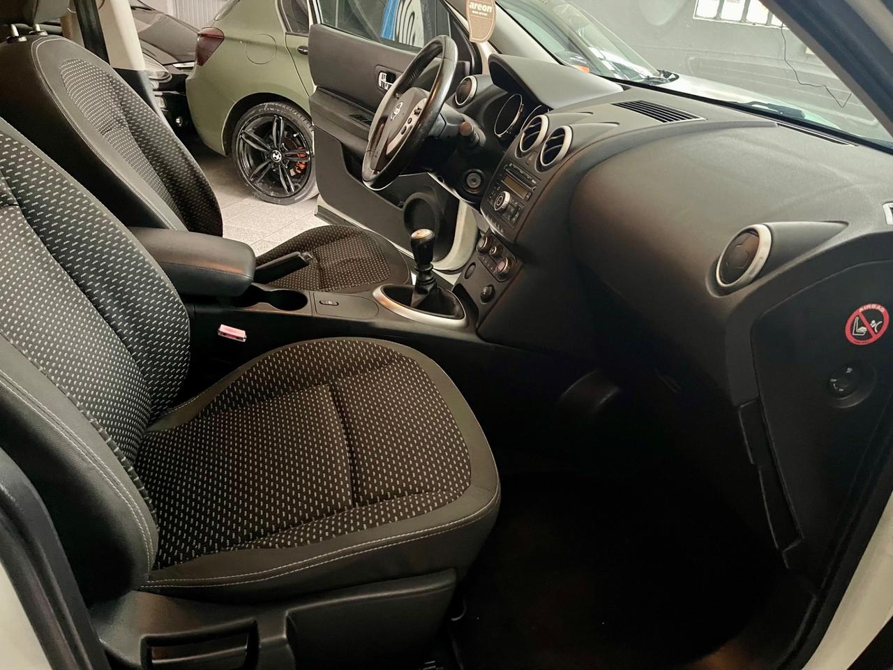 Nissan Qashqai 2.0 dCi DPF Tekna