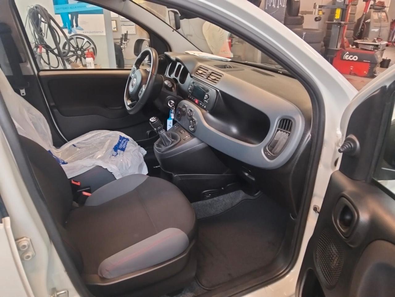 Fiat Panda 0.9 TwinAir Turbo Natural Power Lounge