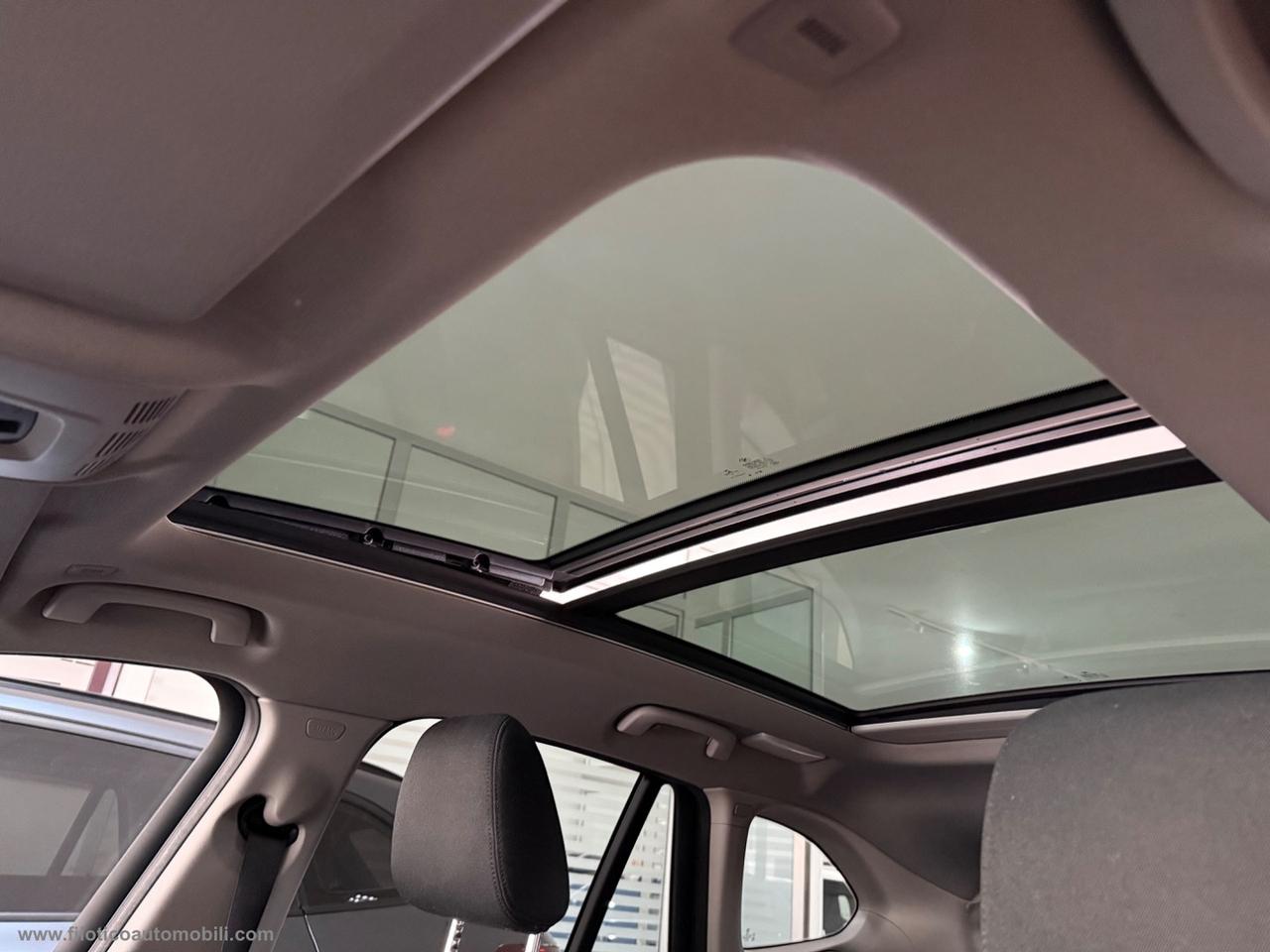 BMW X1 xDrive20d Business Advantage TETTO PANORAMICO - LED