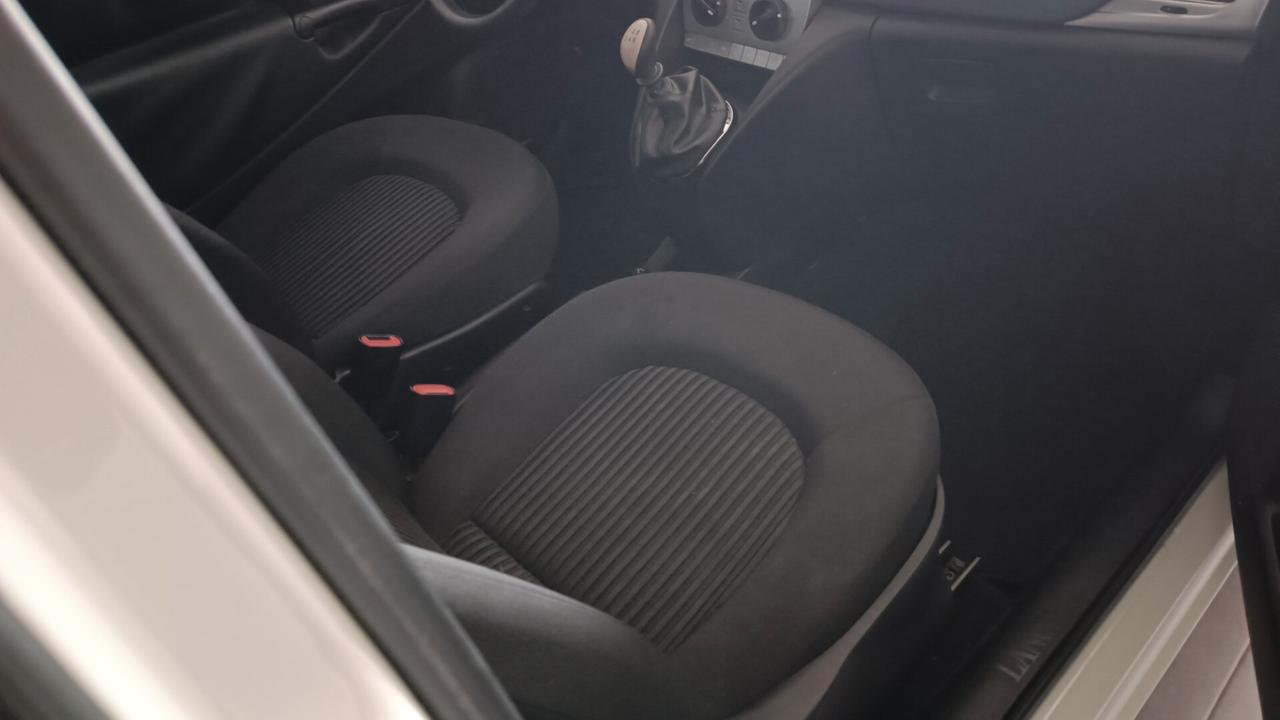 Lancia Ypsilon 1.4 Oro Ecochic GPL