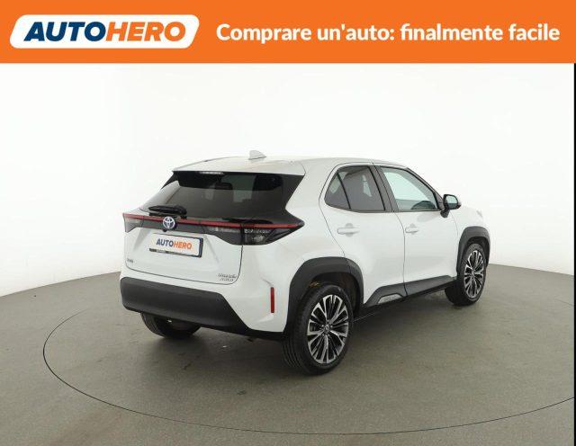 TOYOTA Yaris Cross 1.5 Hybrid 5p. E-CVT AWD-i Lounge