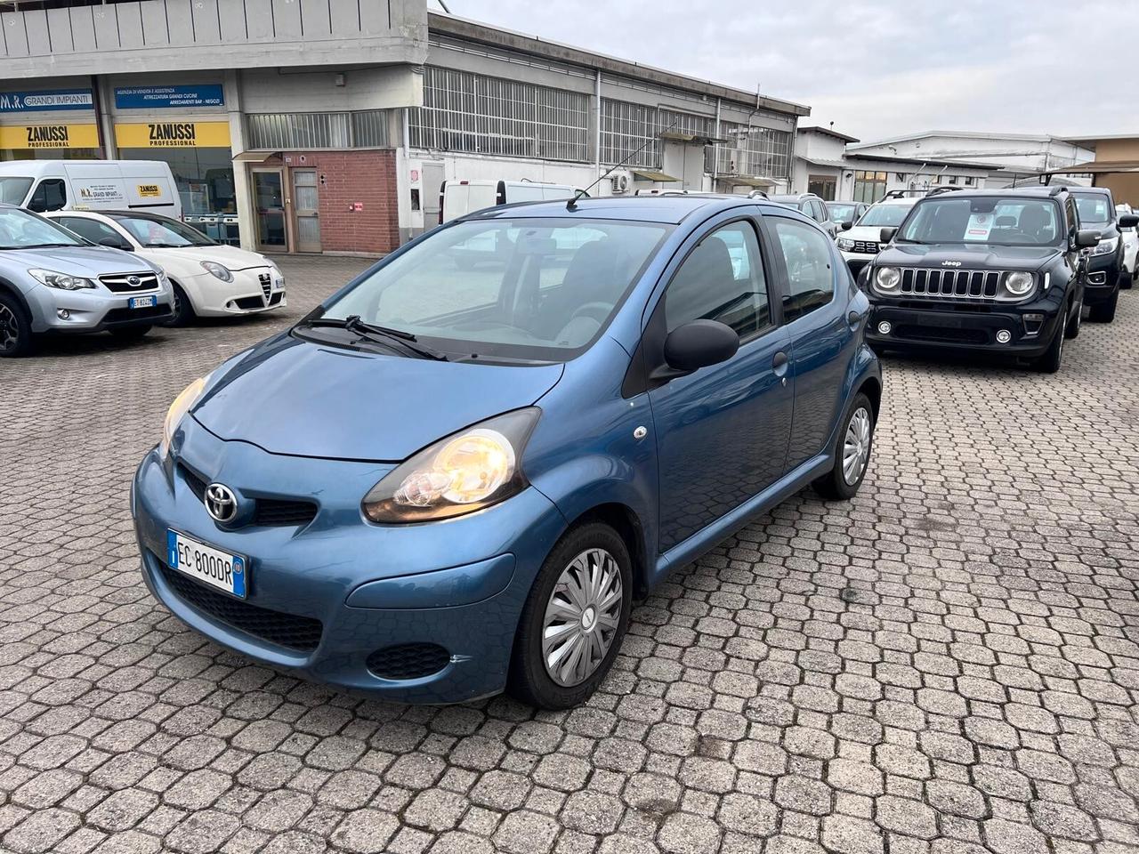 Toyota Aygo 1.0 12V VVT-i 5 porte