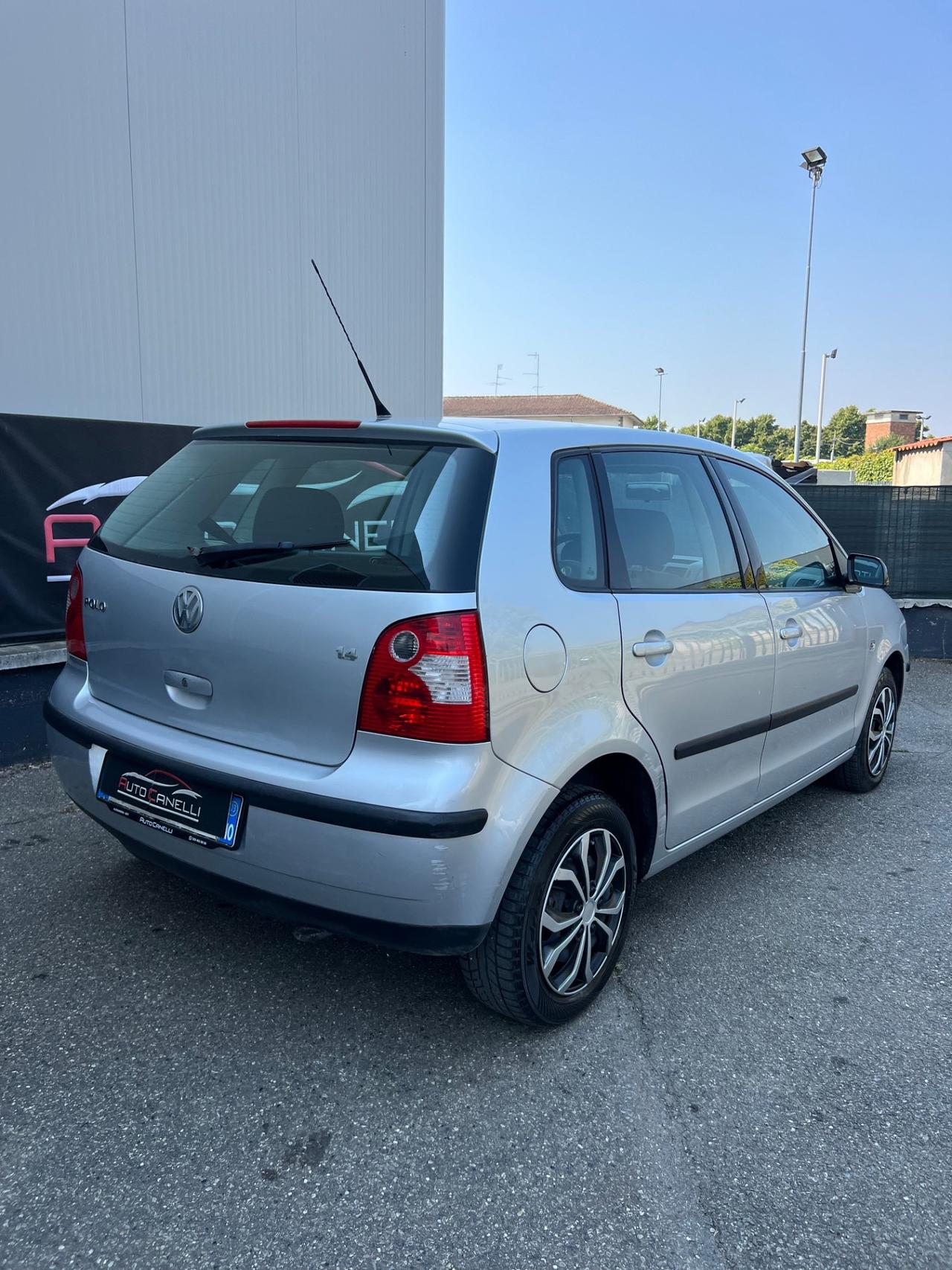 Volkswagen Polo 1.4 16V 5p. Comfortline NEOPATENTATI