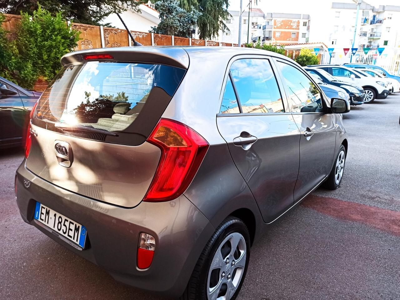 Kia Picanto 1.0 12V 5 porte Style