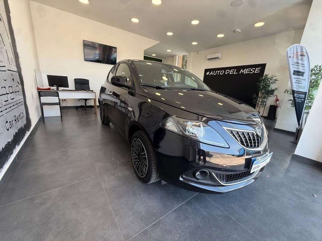 Lancia Ypsilon III 1.0 firefly hybrid Gold s&s 70cv 5p.ti