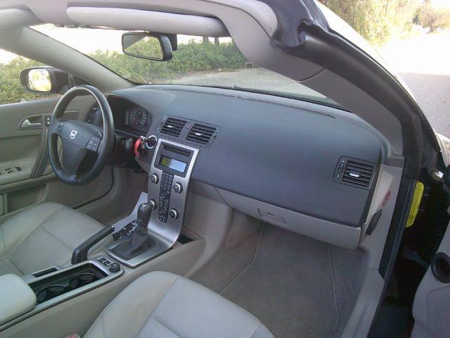 VOLVO C70 2.0 D Summum