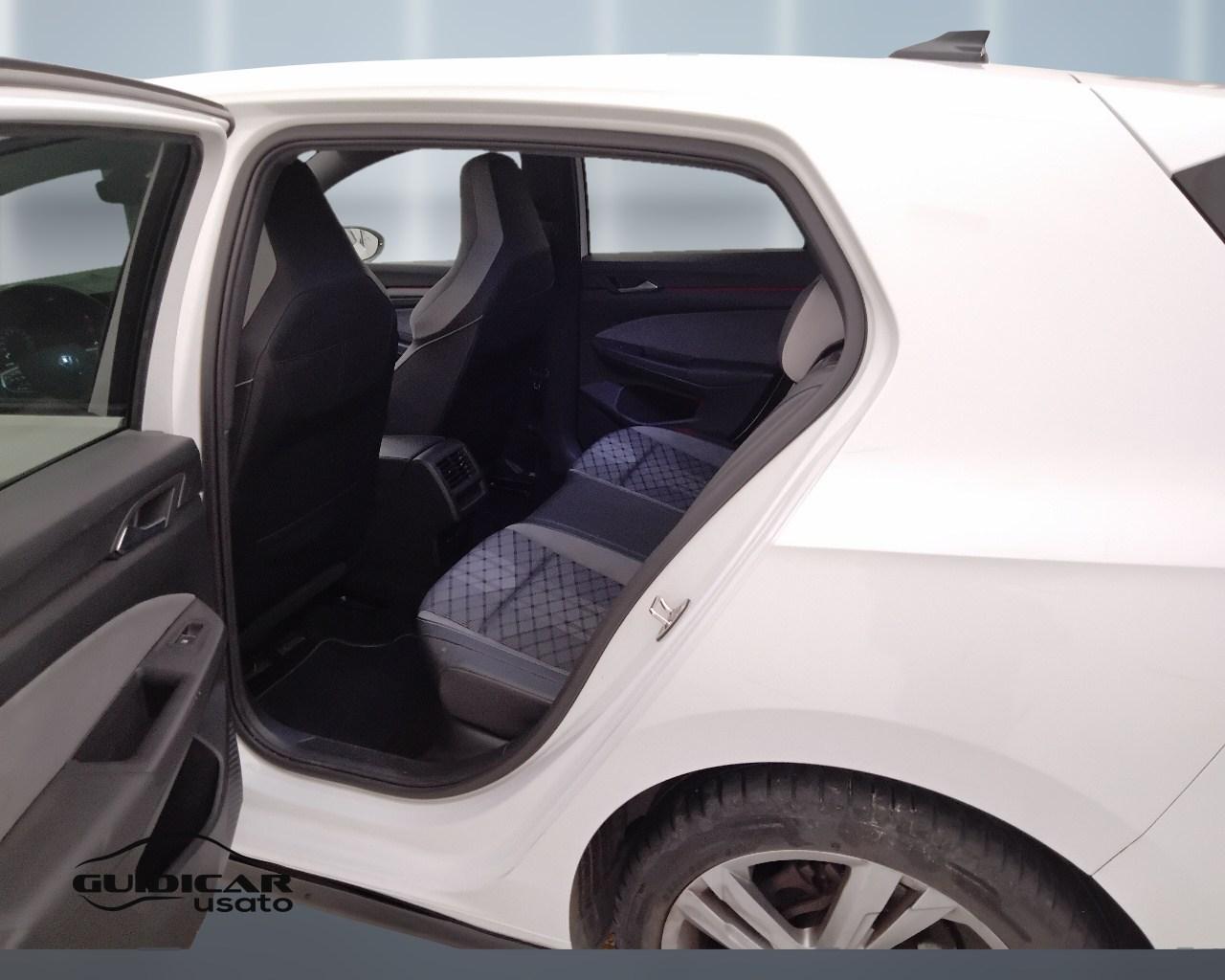 VOLKSWAGEN Golf VIII 2020 - Golf 1.5 tsi evo R-Line 130cv