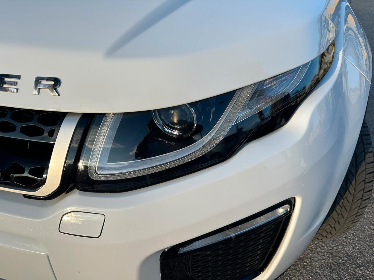 Land Rover Range Evoque 2.0 TD4 150 CV 5p. SE