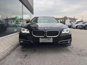 BMW 530 d xDrive 249CV Touring Luxury
