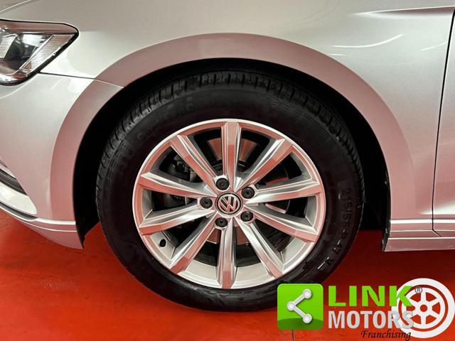 VOLKSWAGEN Passat Variant 1.6 TDI DSG Comfortline BlueMotion Tech.