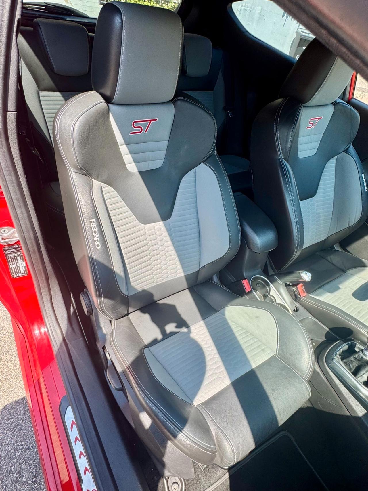 Ford Fiesta 1.6 182CV 3 porte ST