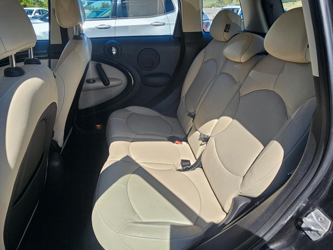 Mini Cooper Countryman 2.0 SD Boost Automatica 143 cv