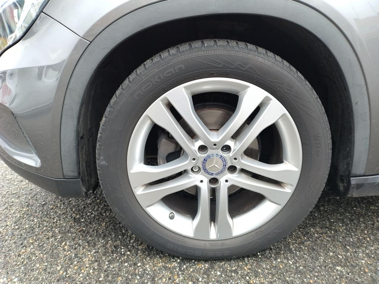 Mercedes-Benz GLA 220 CDI SPORT 4 MATIC AUTO #9122
