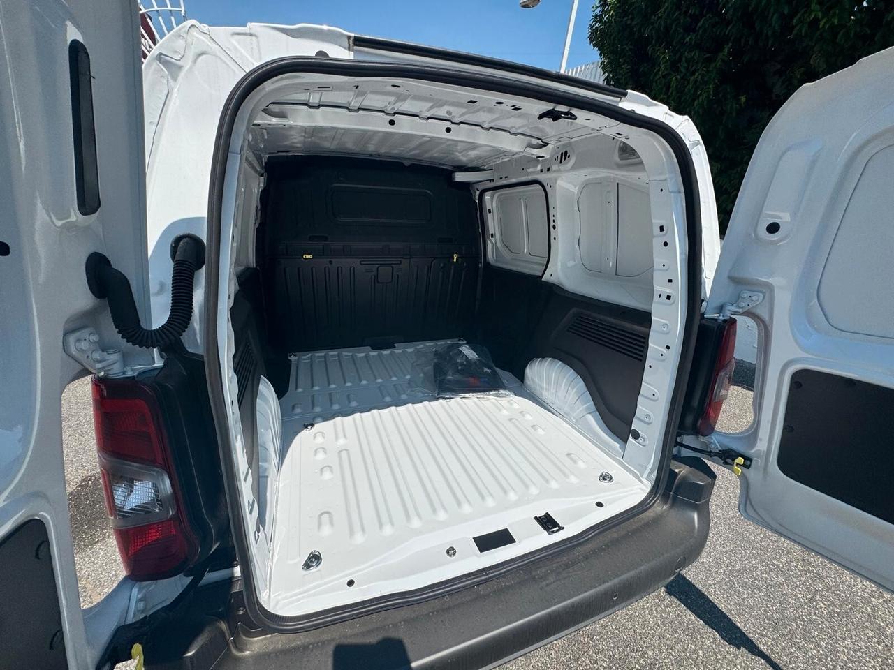Peugeot Partner BlueHDi 100 S&S PC Furgone