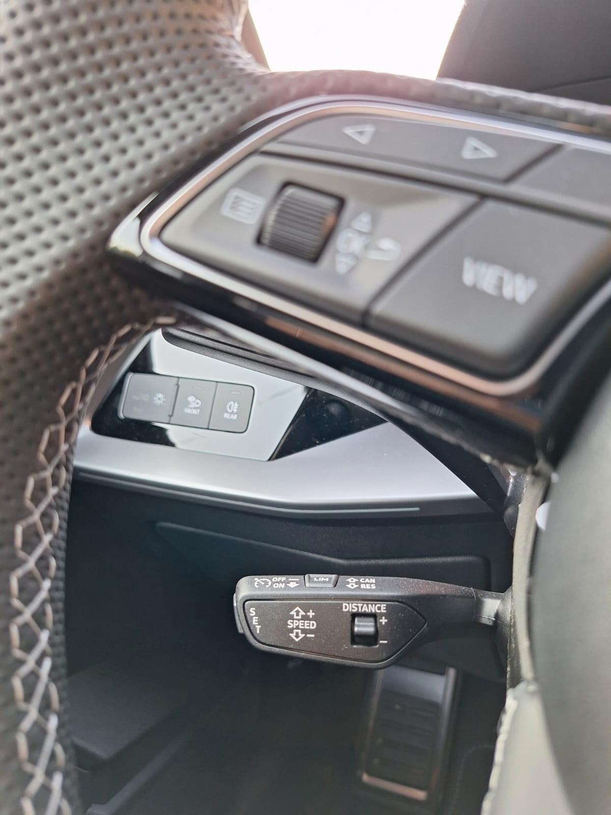 Audi A3 Sedan 35 TDI S tronic line edition