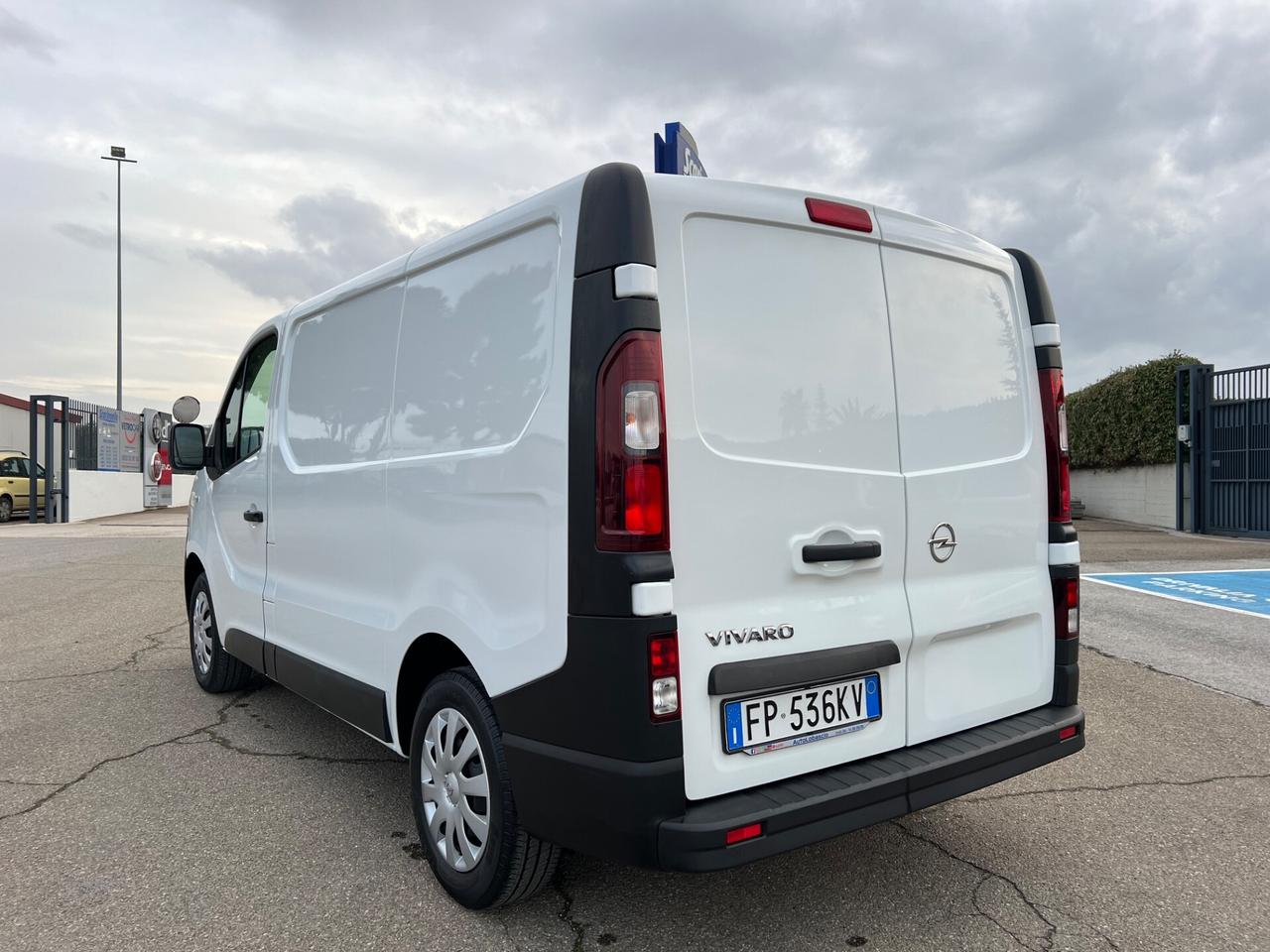 Opel Vivaro 1.6 CDTi 120cv MOTORE NUOVO - 2018