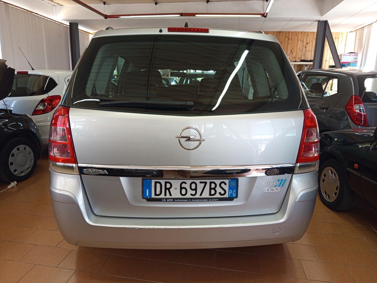 Opel Zafira 7 posti, 133 Mila chilometri ok neopatentati