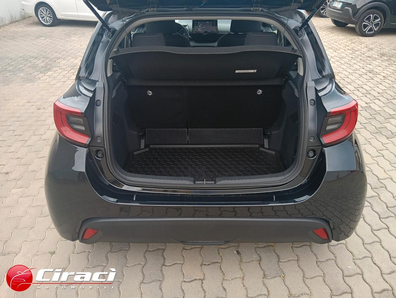 Toyota Yaris 1.5 Hybrid 5 porte Trend