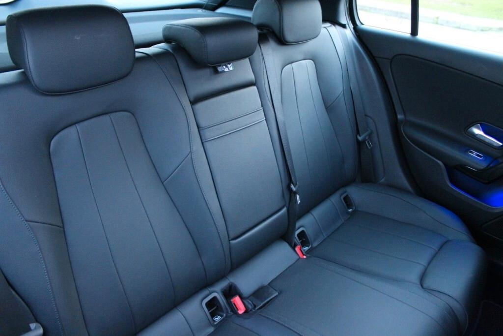 MERCEDES Classe A 180 d Aut. *Tetto *Luci Ambiente